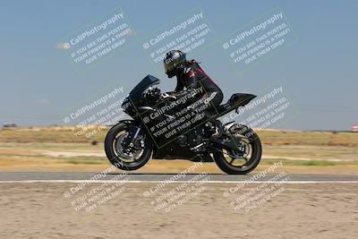 media/Sep-04-2023-Lets Ride (Mon) [[34443f911e]]/B Group/1220pm (Wheelie Bump)/